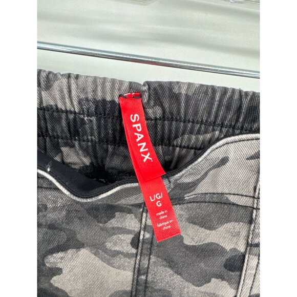 Spanx Womens twill Camo Jogger Pants Size Large denim pockets gray - Picture 4 of 8